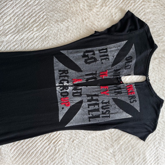 Black Graphic T-Shirt Dress - Picture 3 of 5